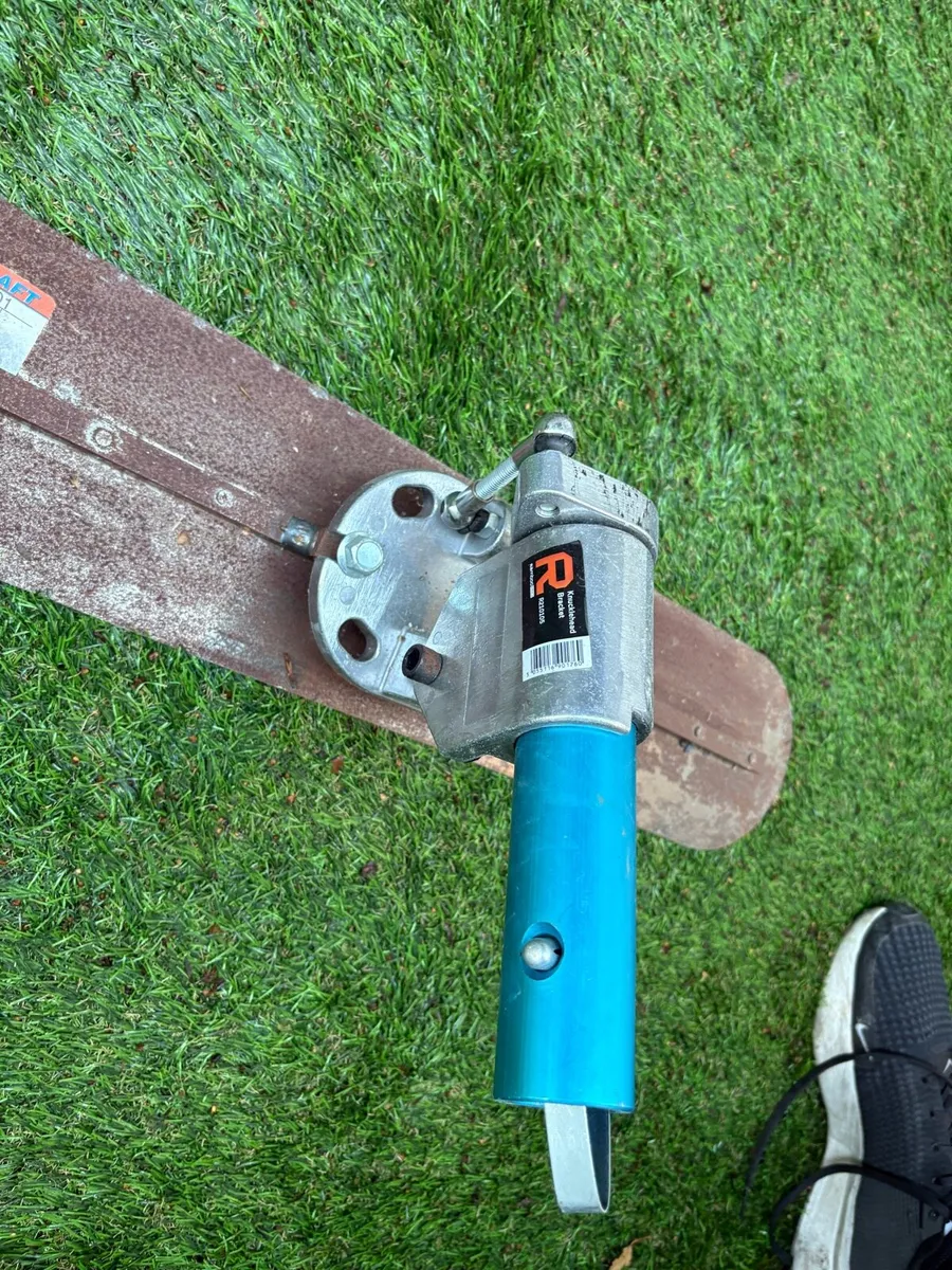 Concrete float - Image 3