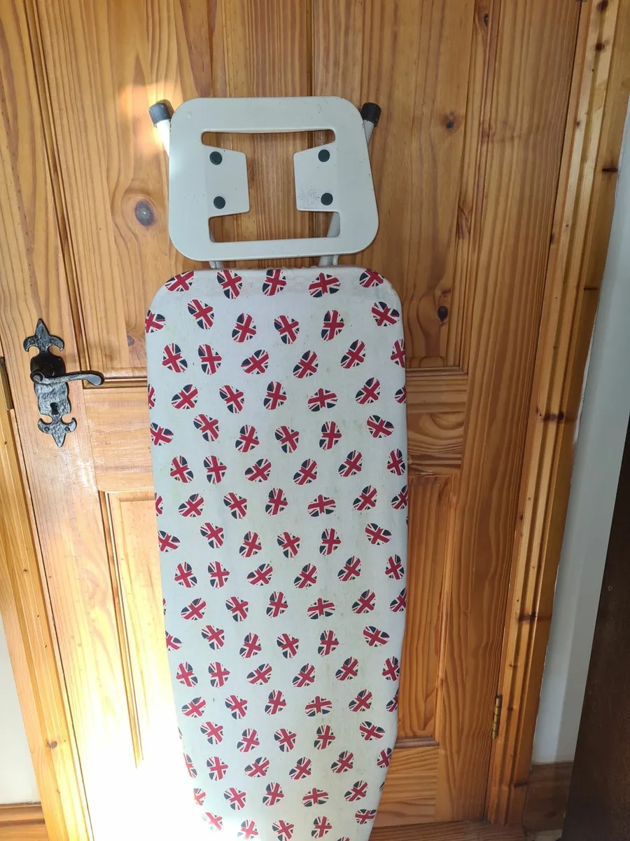 Free, Ironing board - Image 2