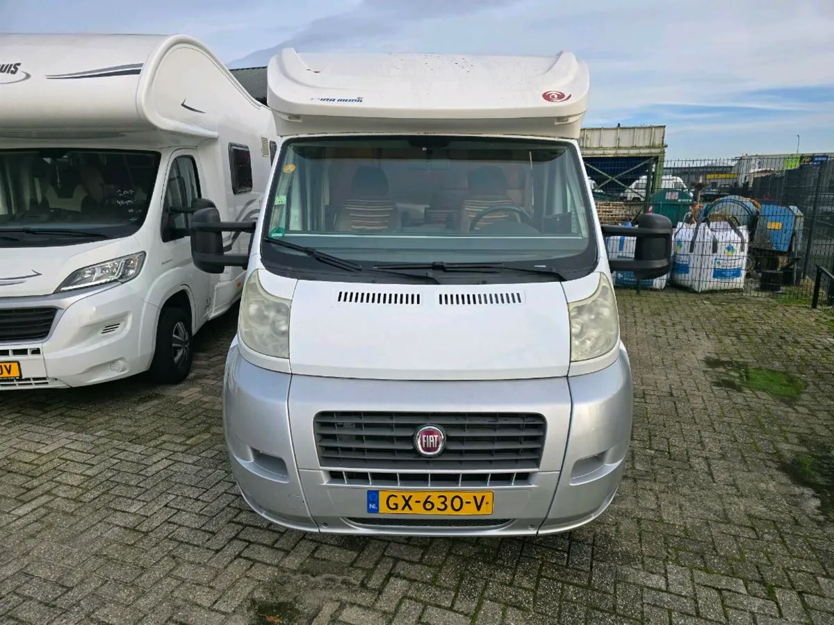 2008 EURA MOBIL TT670SB FRENCH BED VERY CLEAN - Image 2