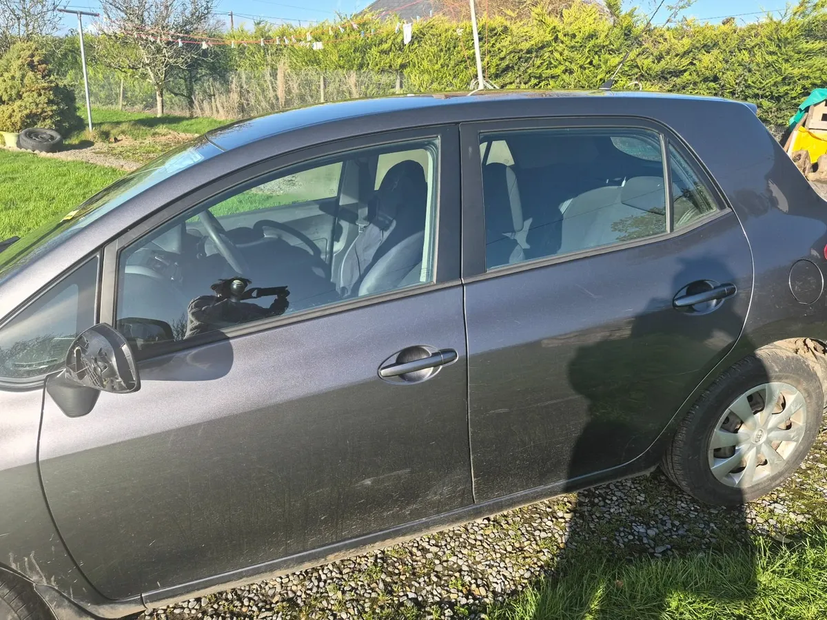 Toyota Auris 2008 - Image 3
