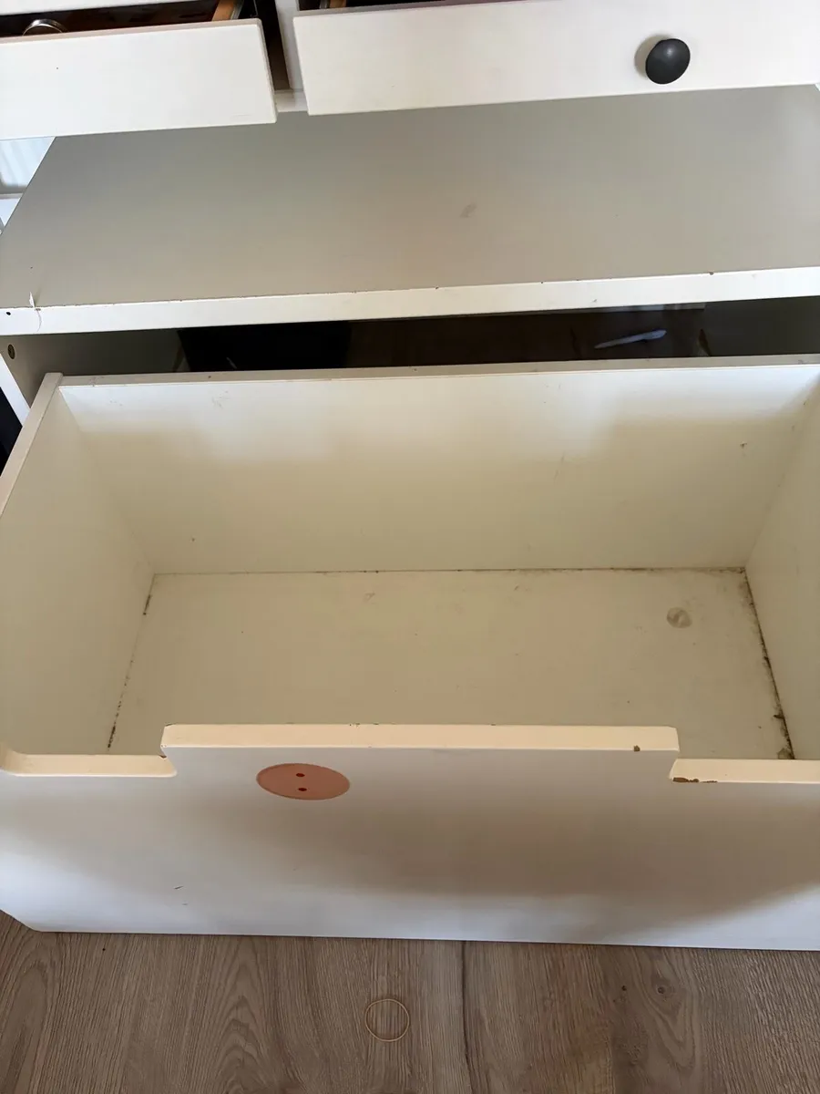Toy Box - Image 1
