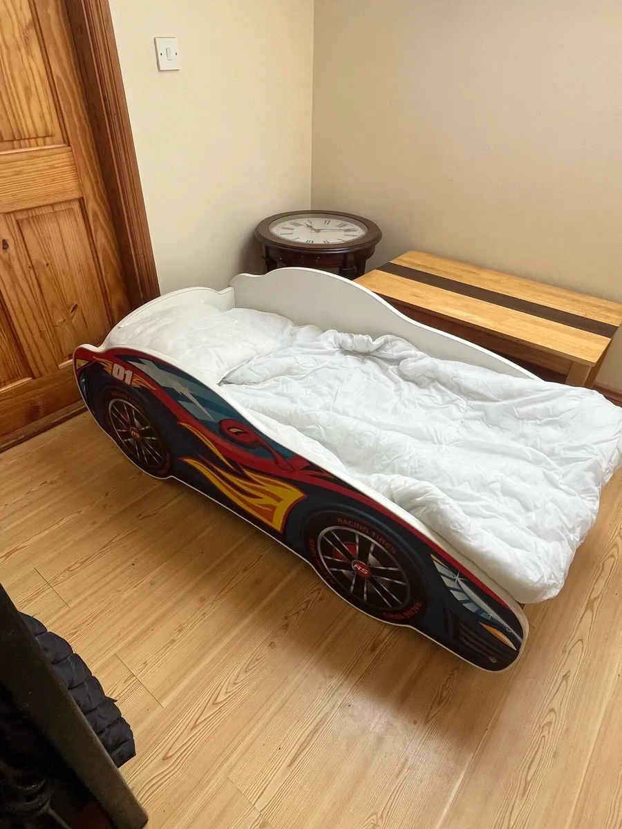 Toddler bed - Image 2