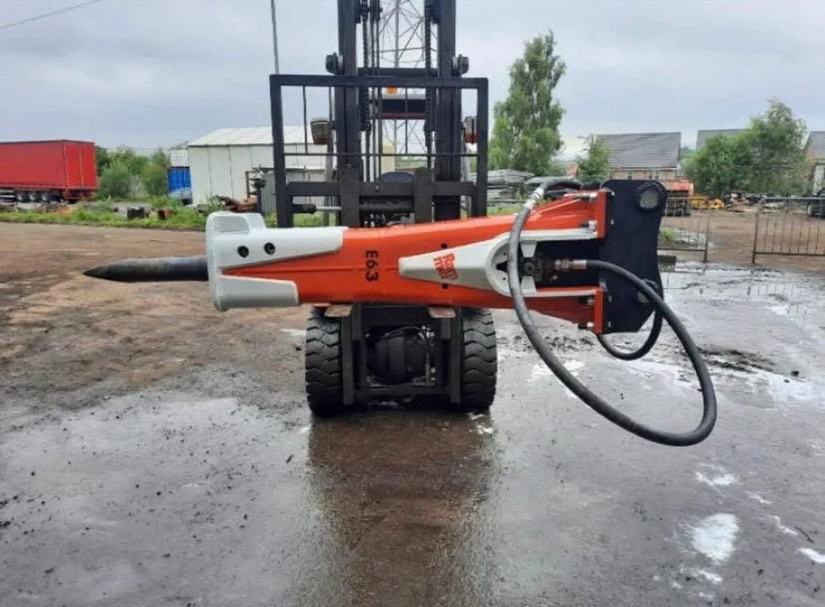 Rammer E63 Refurbished Rock Breaker - Image 1