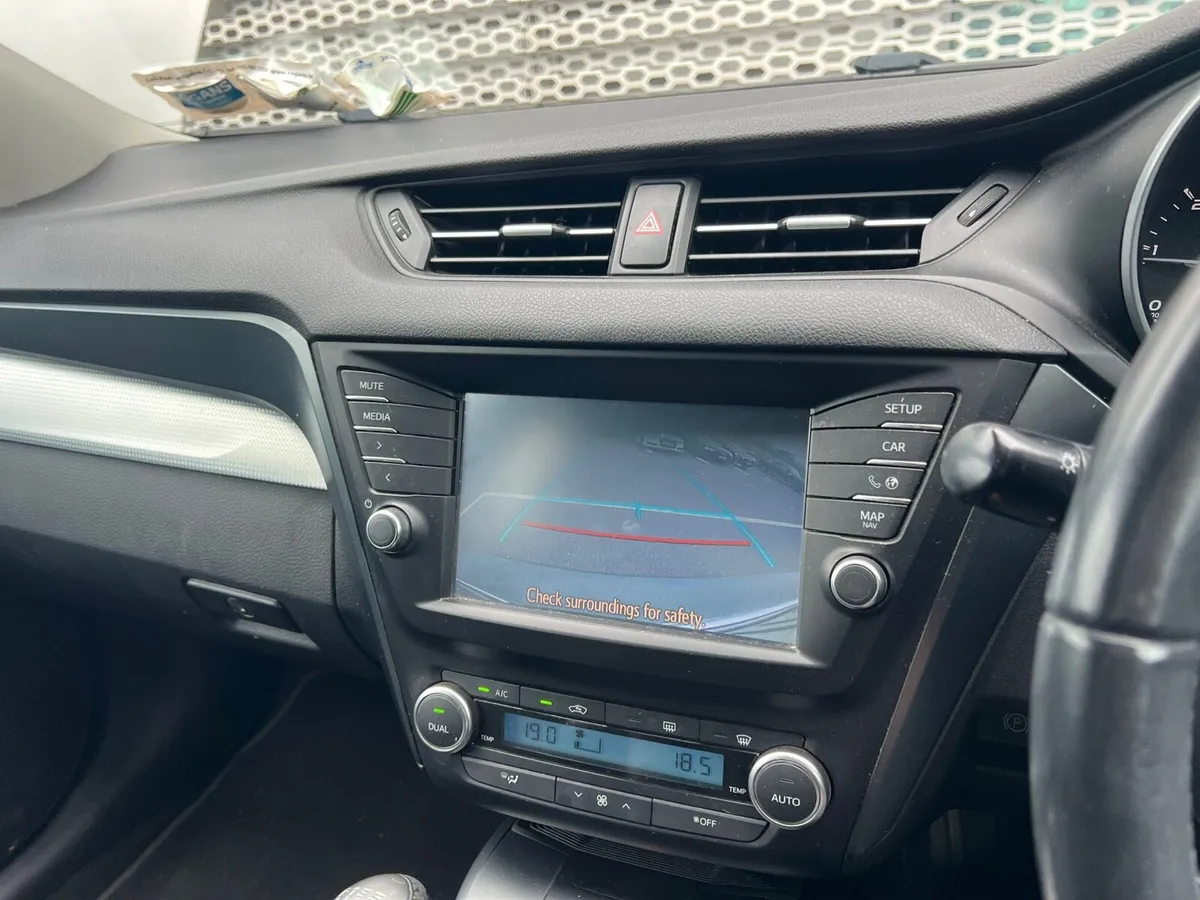 Toyota avensis - Image 2