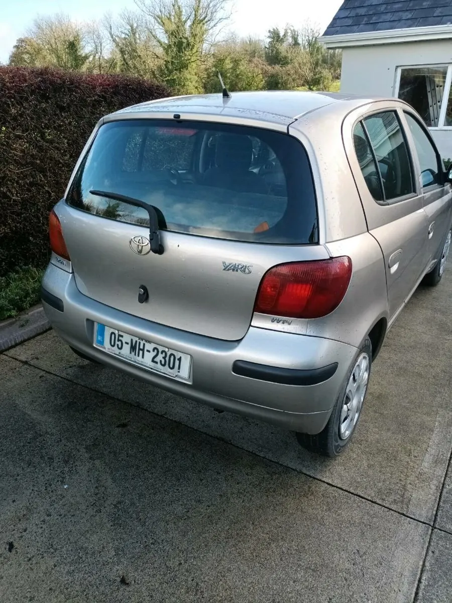 Toyota Yaris - Image 2