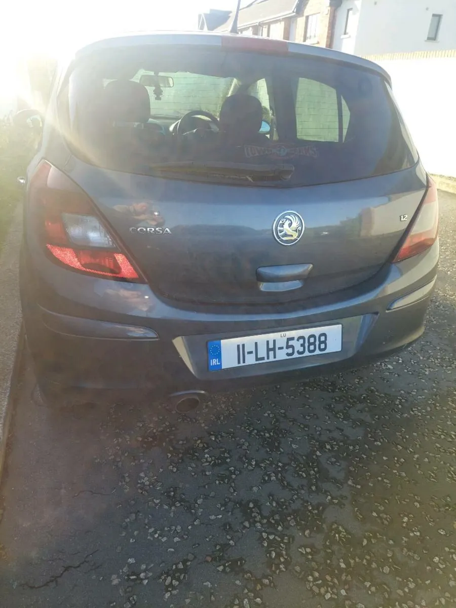 2011 Opel corsa - Image 2