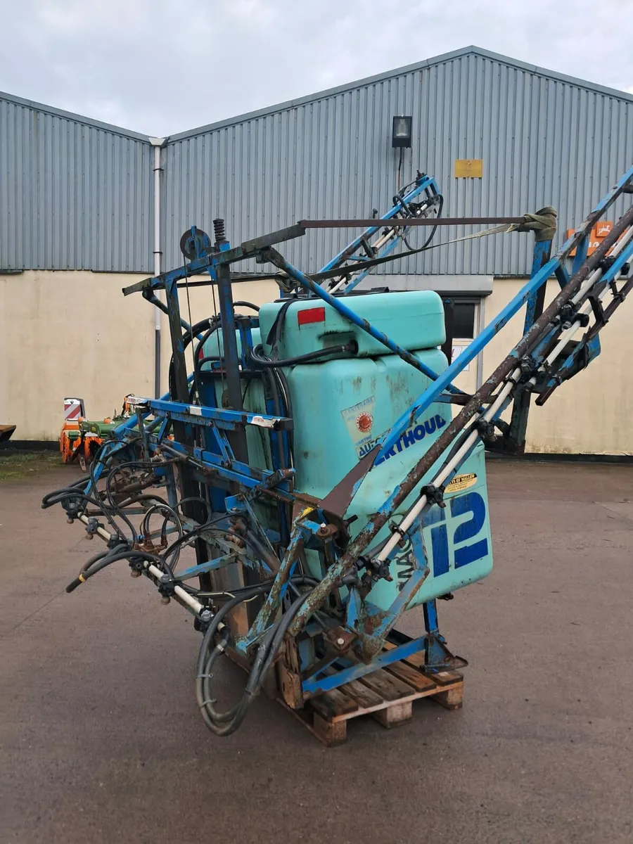 Berthoud Mack 12 - 15 Metre Sprayer - Image 2