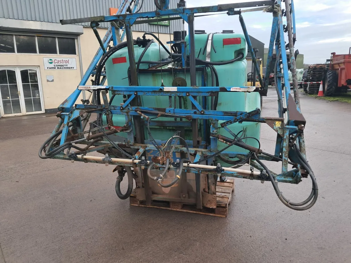 Berthoud Mack 12 - 15 Metre Sprayer - Image 3