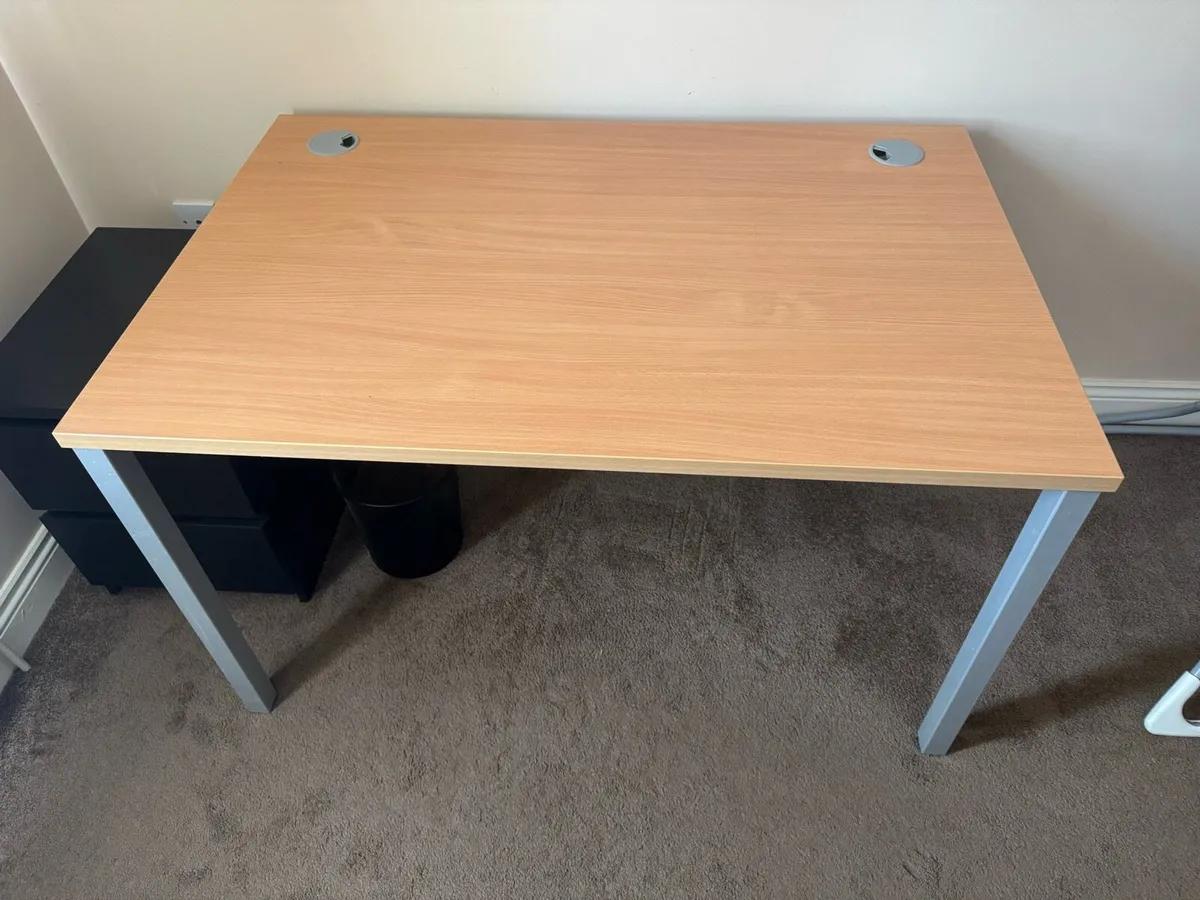 Brand NEW Office desk (In White and Beije) - Image 2