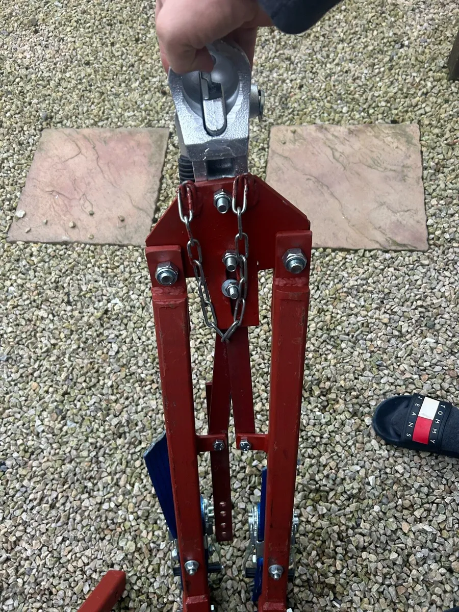 Towing a frame dolly car transporter recovery - Image 2