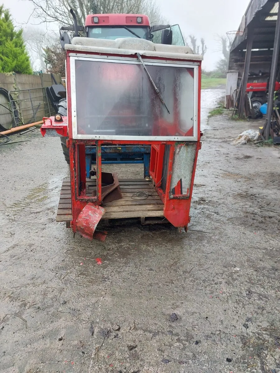 Tractor Cab - Image 3