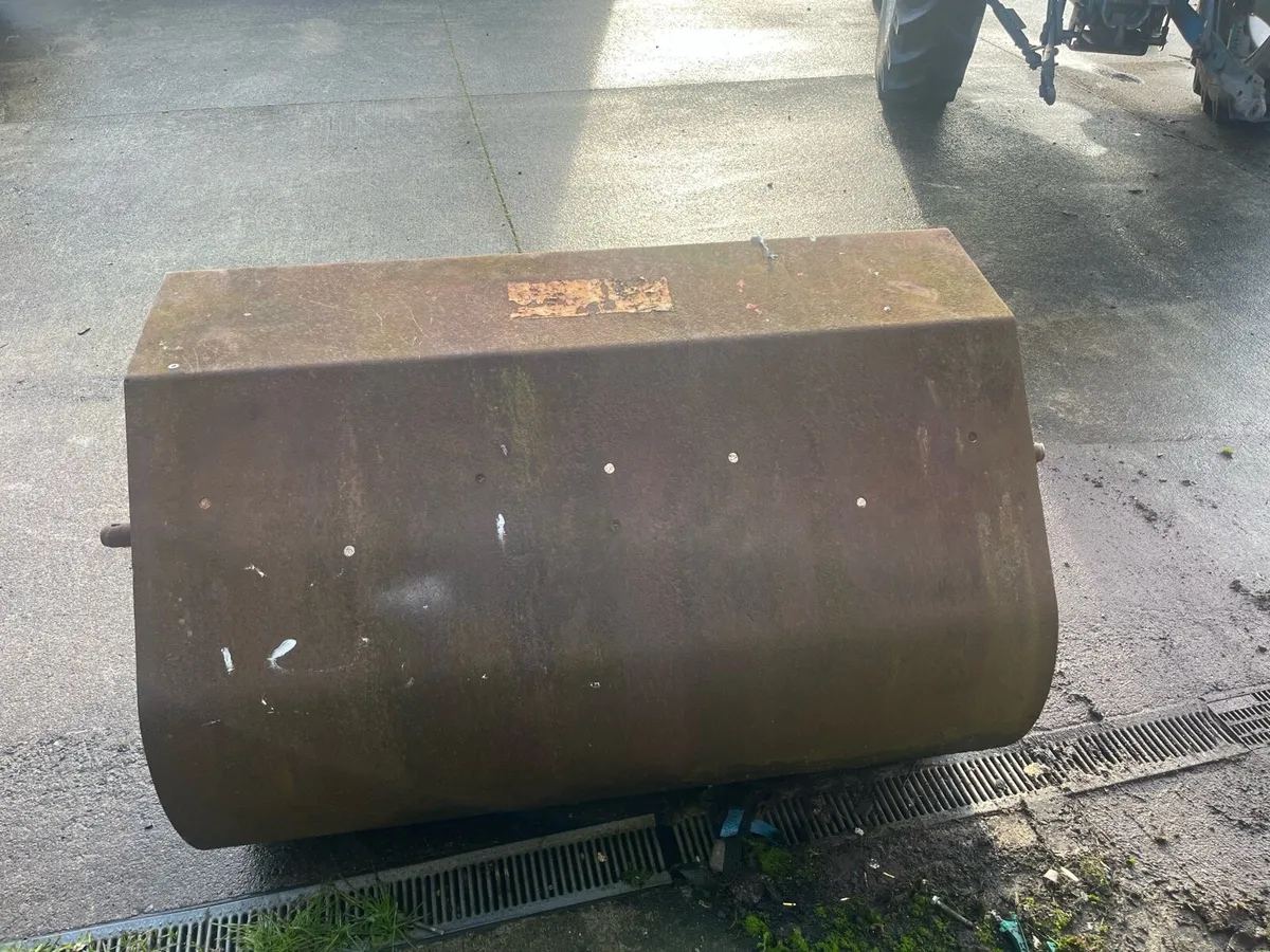 4 pin bucket - Image 3