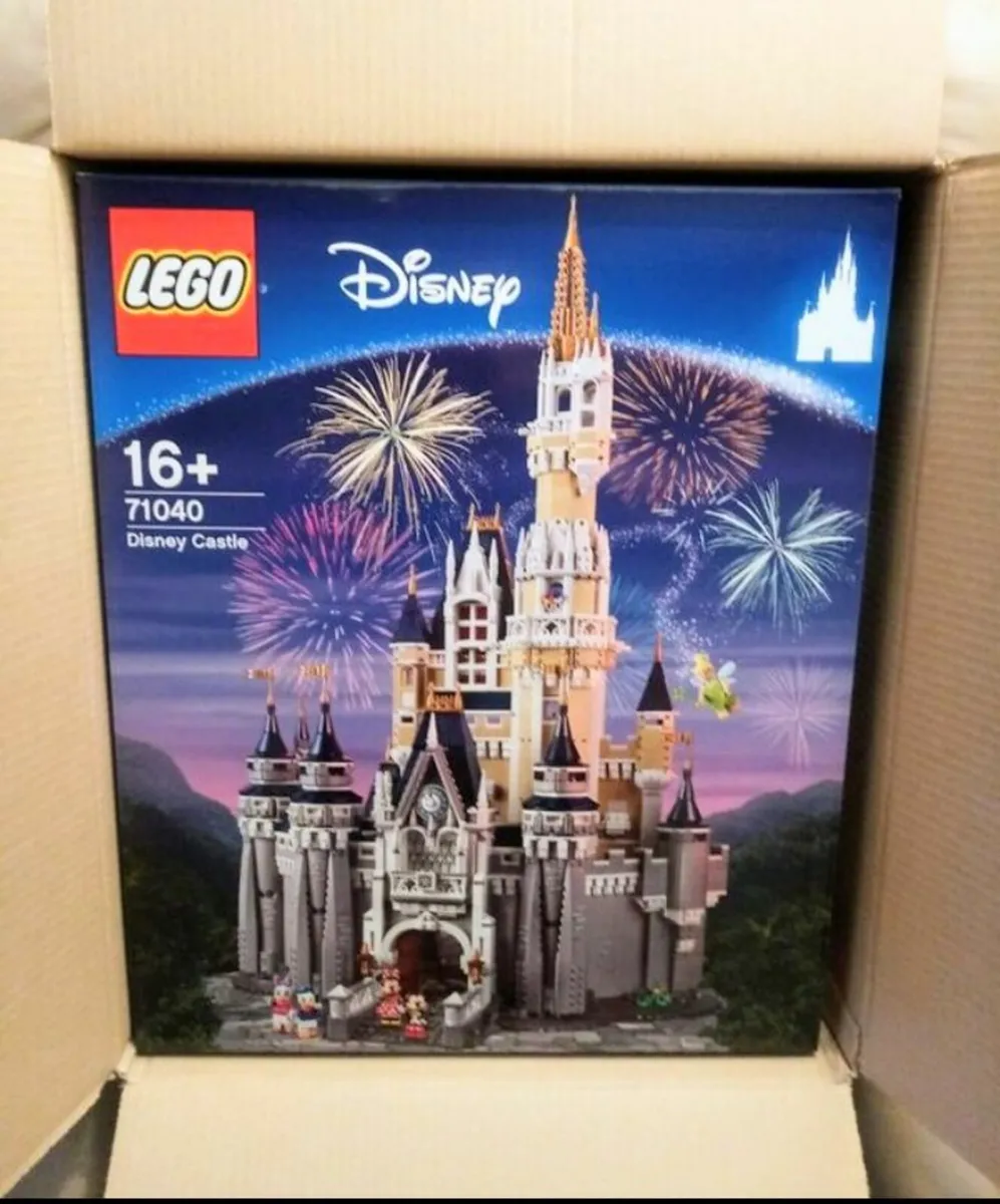 Lego 71040 Disney Castle - Image 1