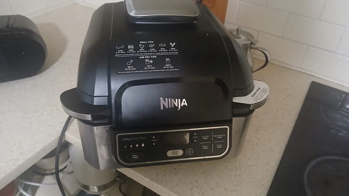 Ninja Health Grill and Air fryer - Image 3