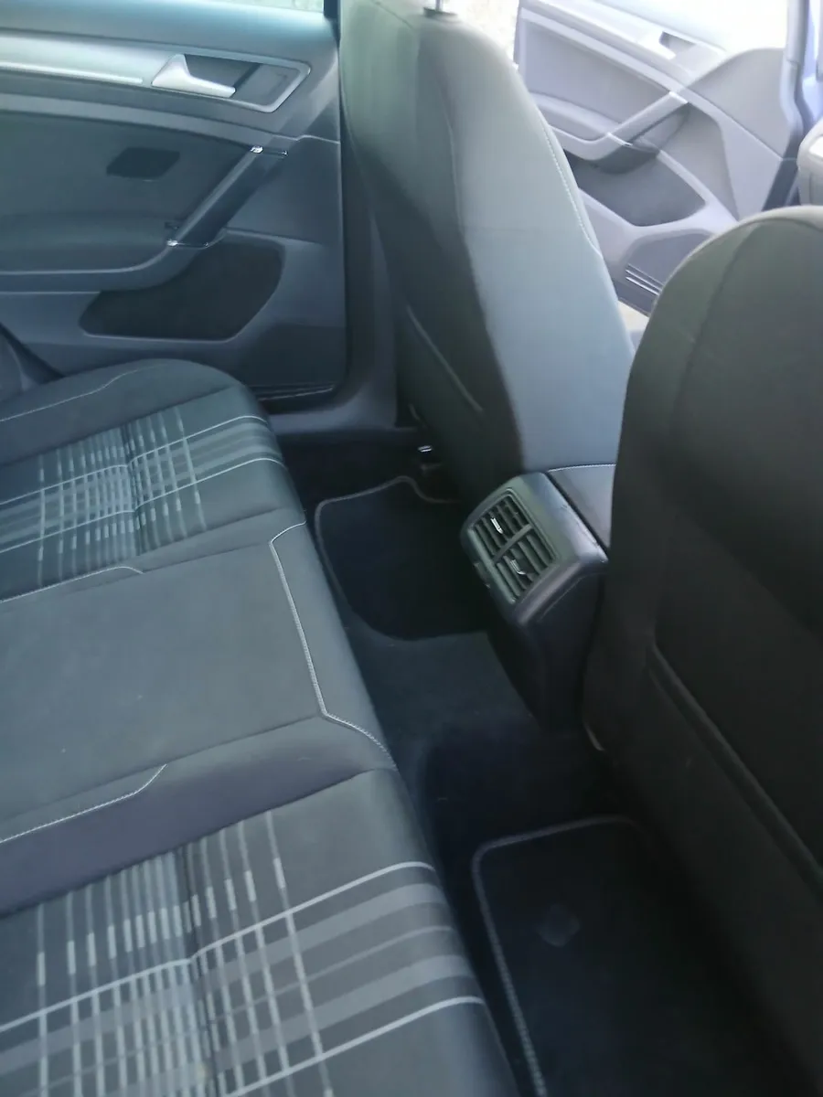 Volkswagen Golf 2015 - Image 3