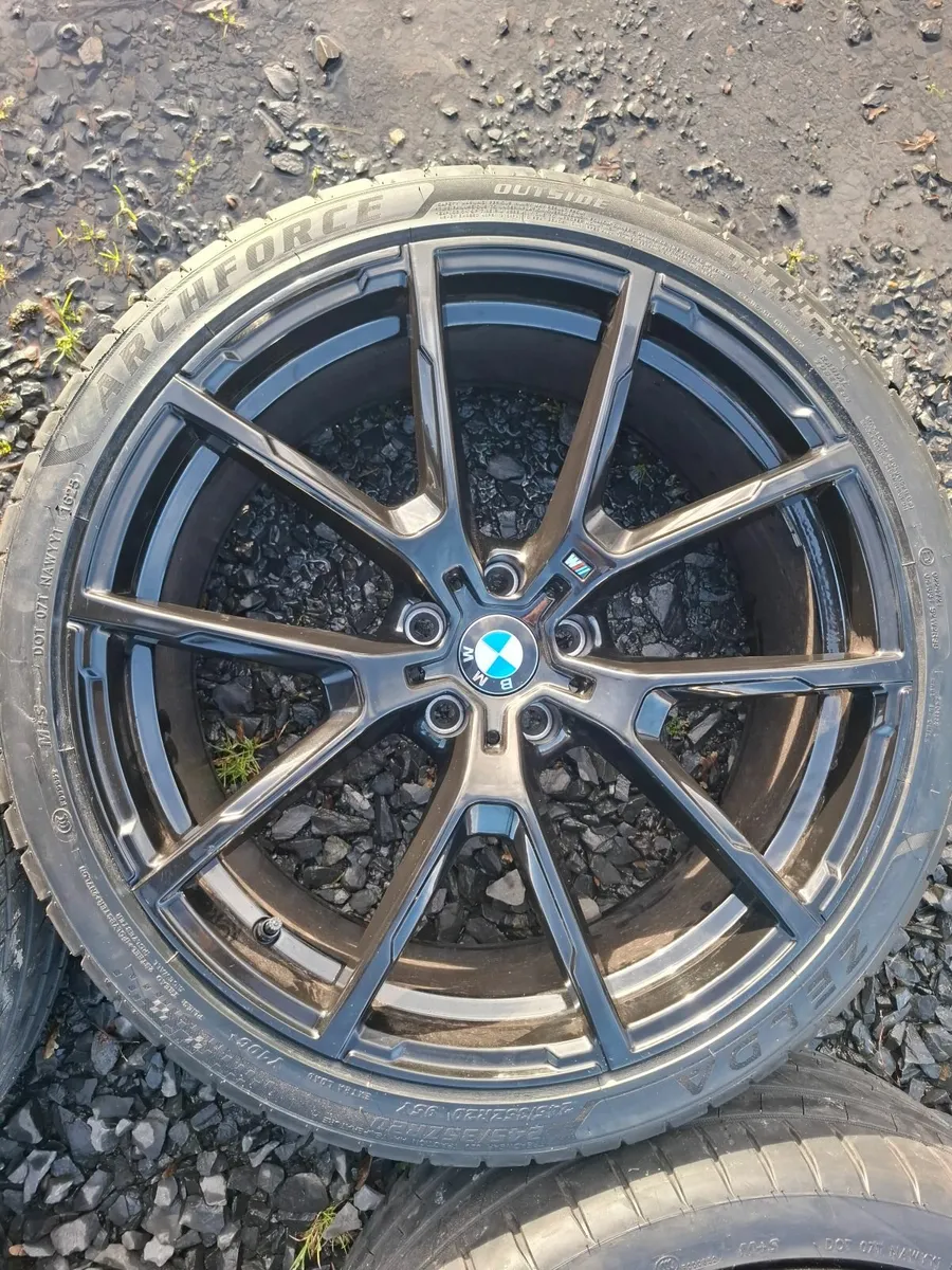 20" Bmw 5 Series G30, G31  Alloys with tyres - Image 3