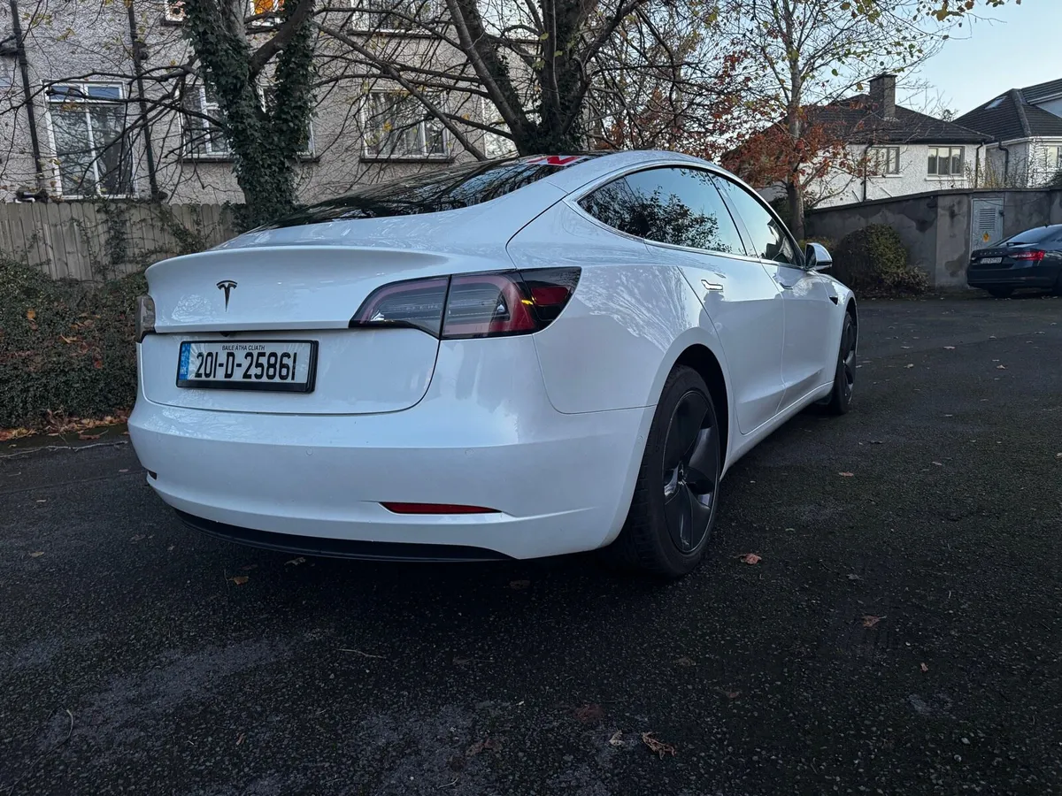 Tesla Model 3 Standart Range - Image 4