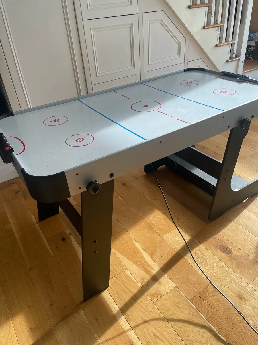 Air Hockey Table 5ft - Image 1