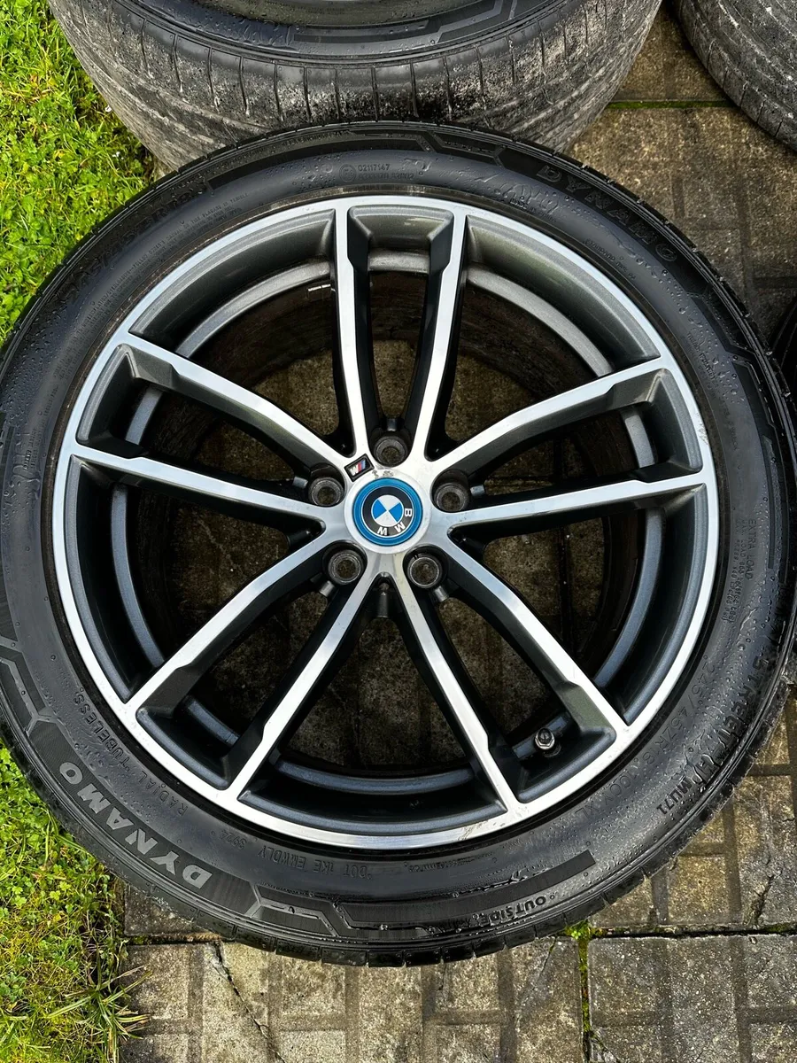 BMW 18” Genuine M Sport Alloys - Image 2