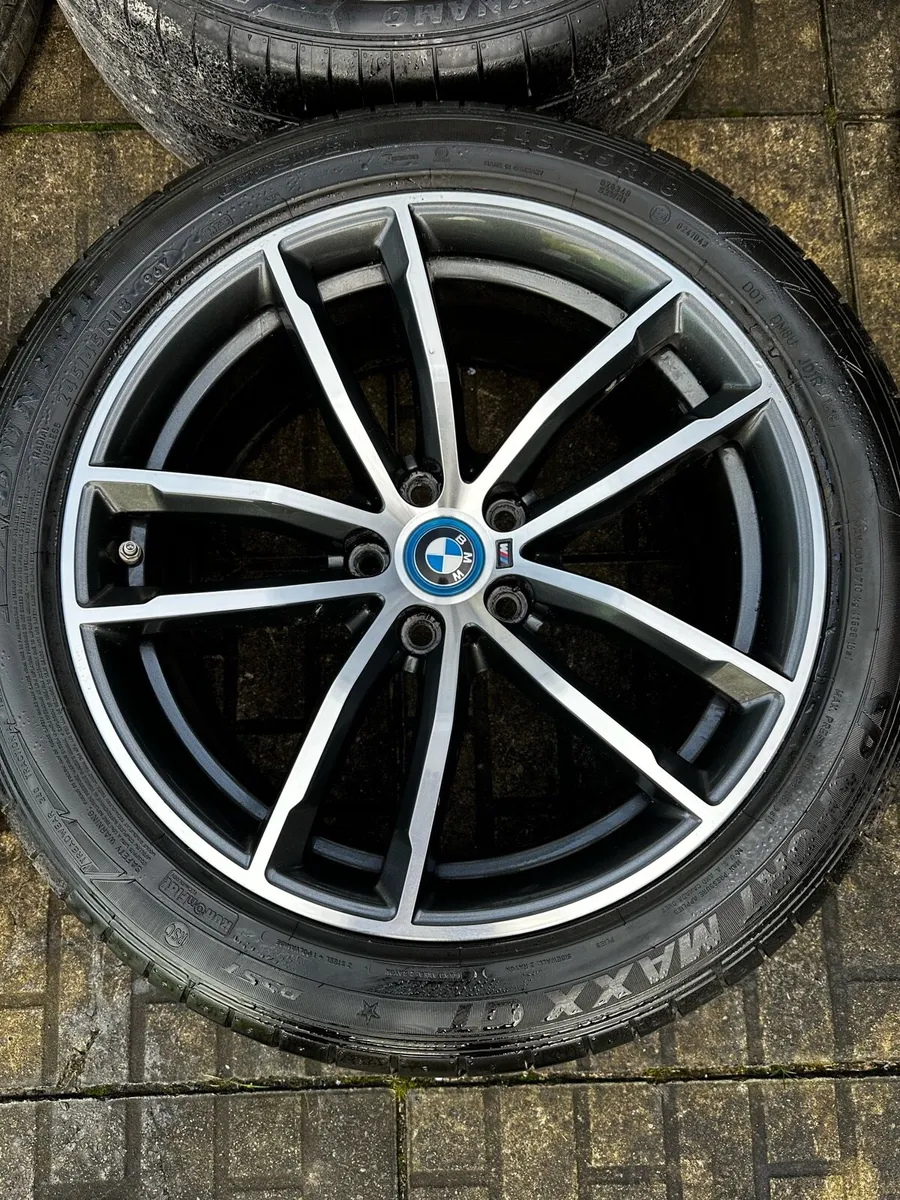 BMW 18” Genuine M Sport Alloys - Image 3
