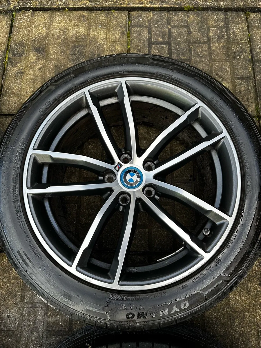 BMW 18” Genuine M Sport Alloys - Image 4
