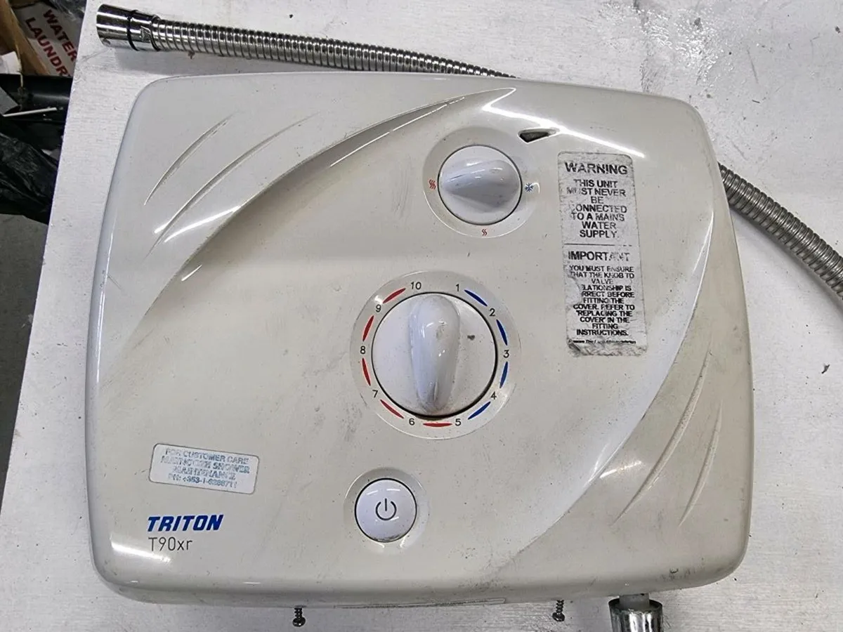 Used Triton T90xr 9.5kw electric pumped shower