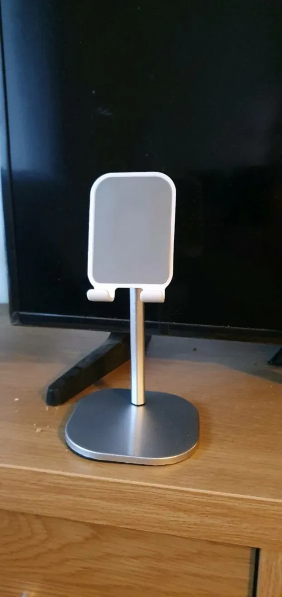 Desktop Phone Holders - Image 3