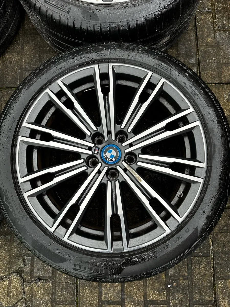 Genuine BMW 18” 790m Alloys - Image 4