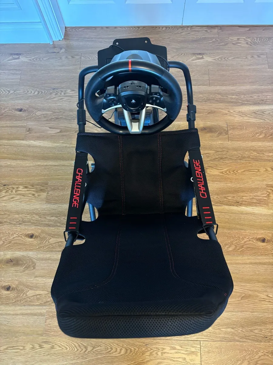 Playseat Challenge with Steering Wheel - Image 3