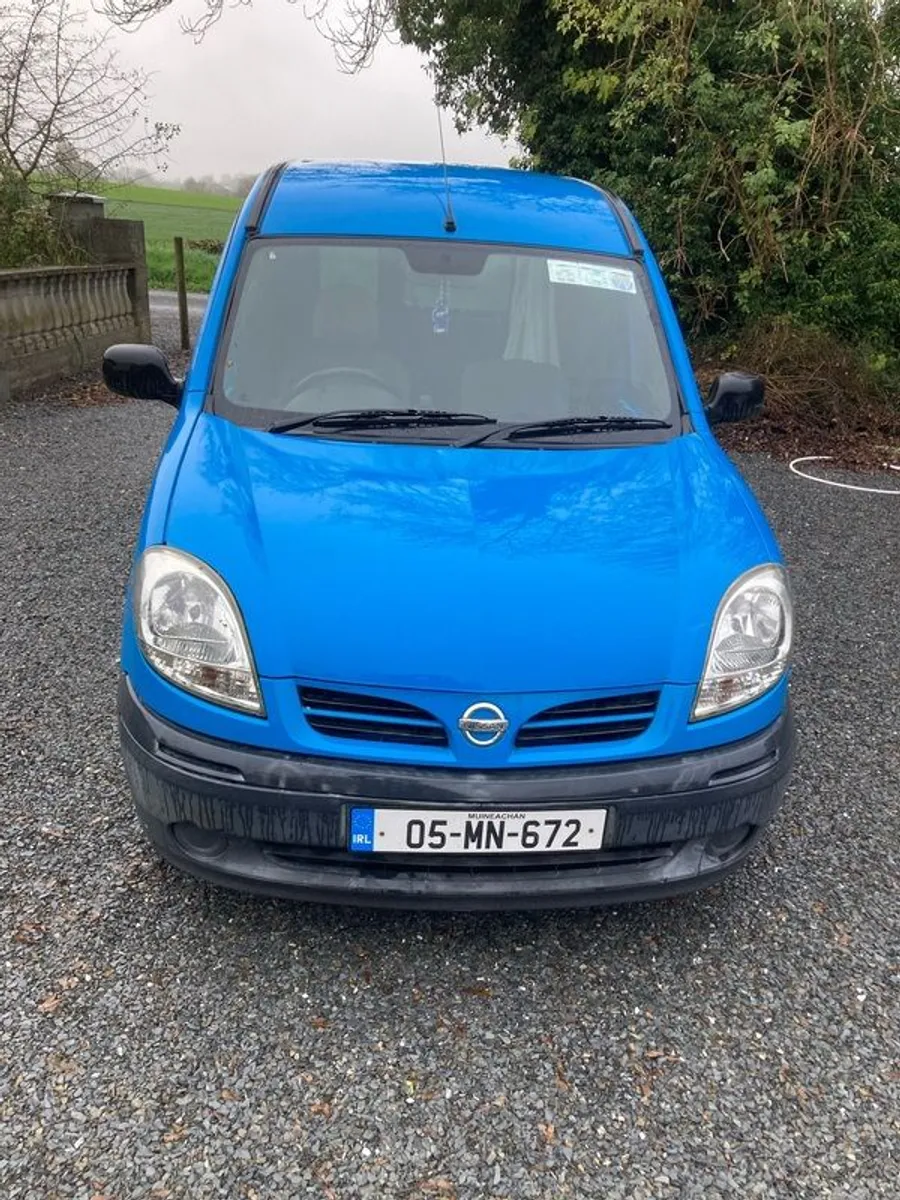 2005 Nissan Kubistar - Image 1