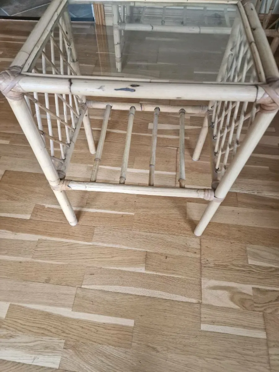 1 x wicker tables - Image 4