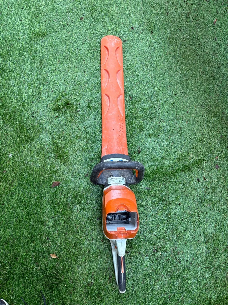 Stihl battery hedge cutter - Image 1