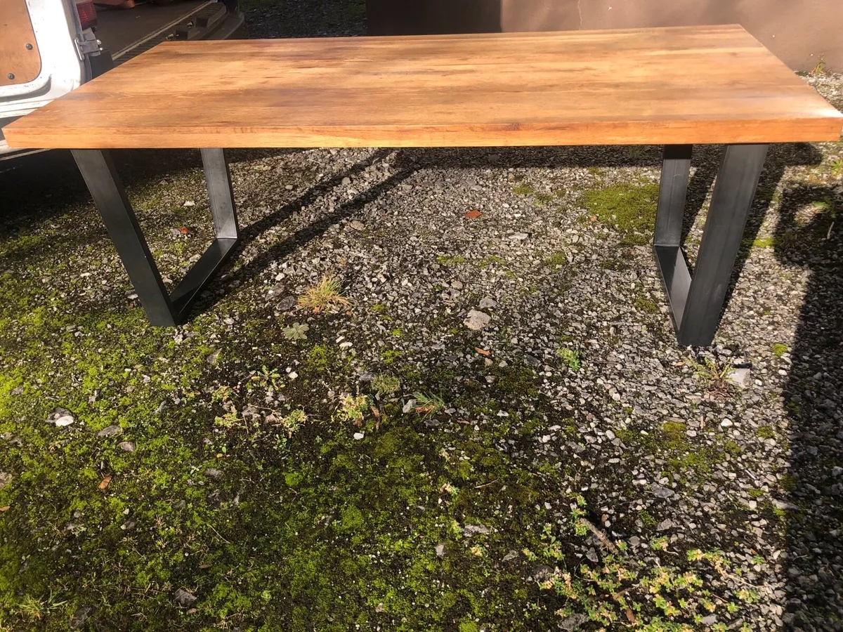 Extendable Oak Table and Bench - Image 3