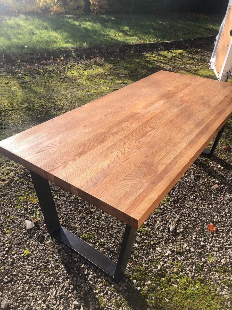 Extendable Oak Table and Bench - Image 4