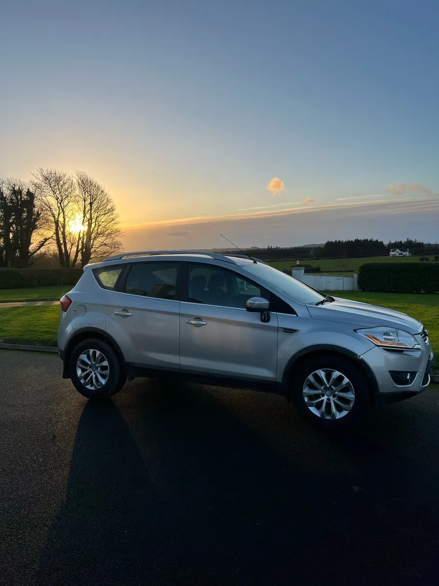 Ford Kuga - Image 2