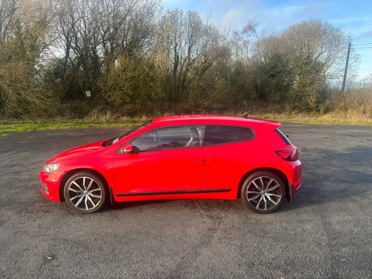 Volkswagen scirocco low milage - Image 4