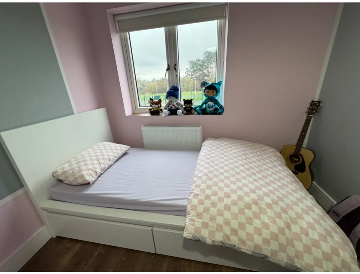 Single bed with storage - Image 1