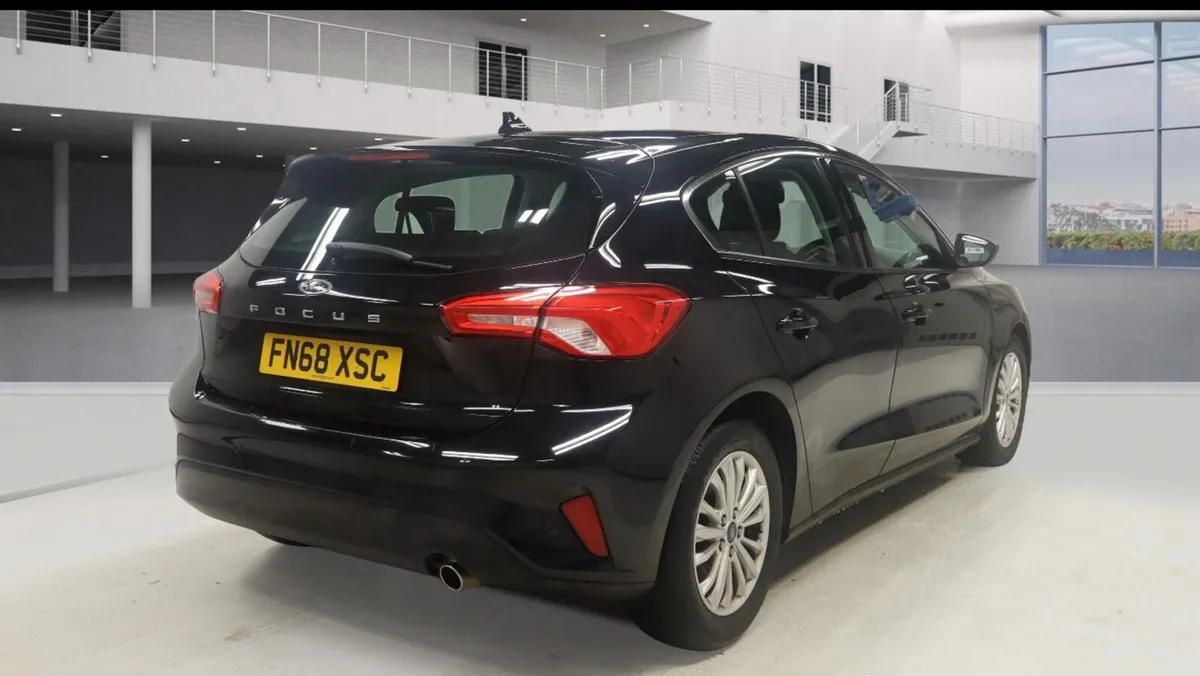 182 Ford Focus titanium vrt included in price - Image 4