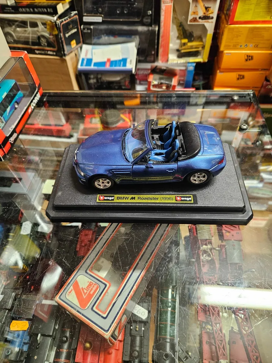 Corgi Burago BMW 1:24 - Image 4