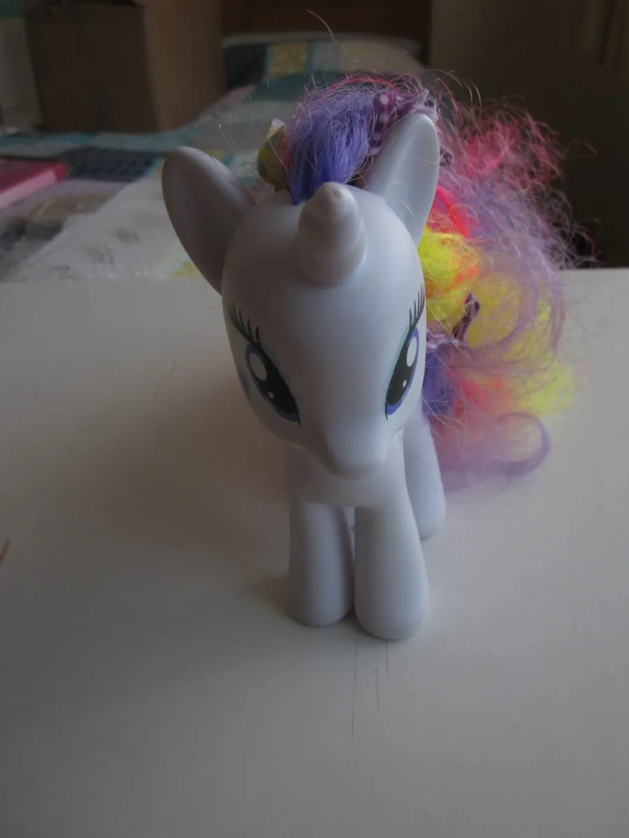 Hasbro My Little Pony Rarity Unicorn 5.5" 2010 Fig - Image 4