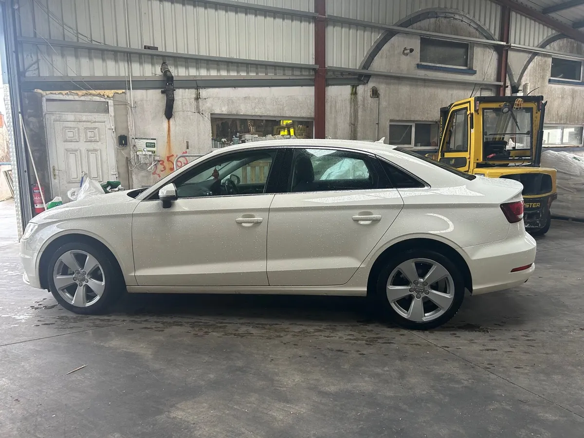 Audi A3 2014 - Image 2