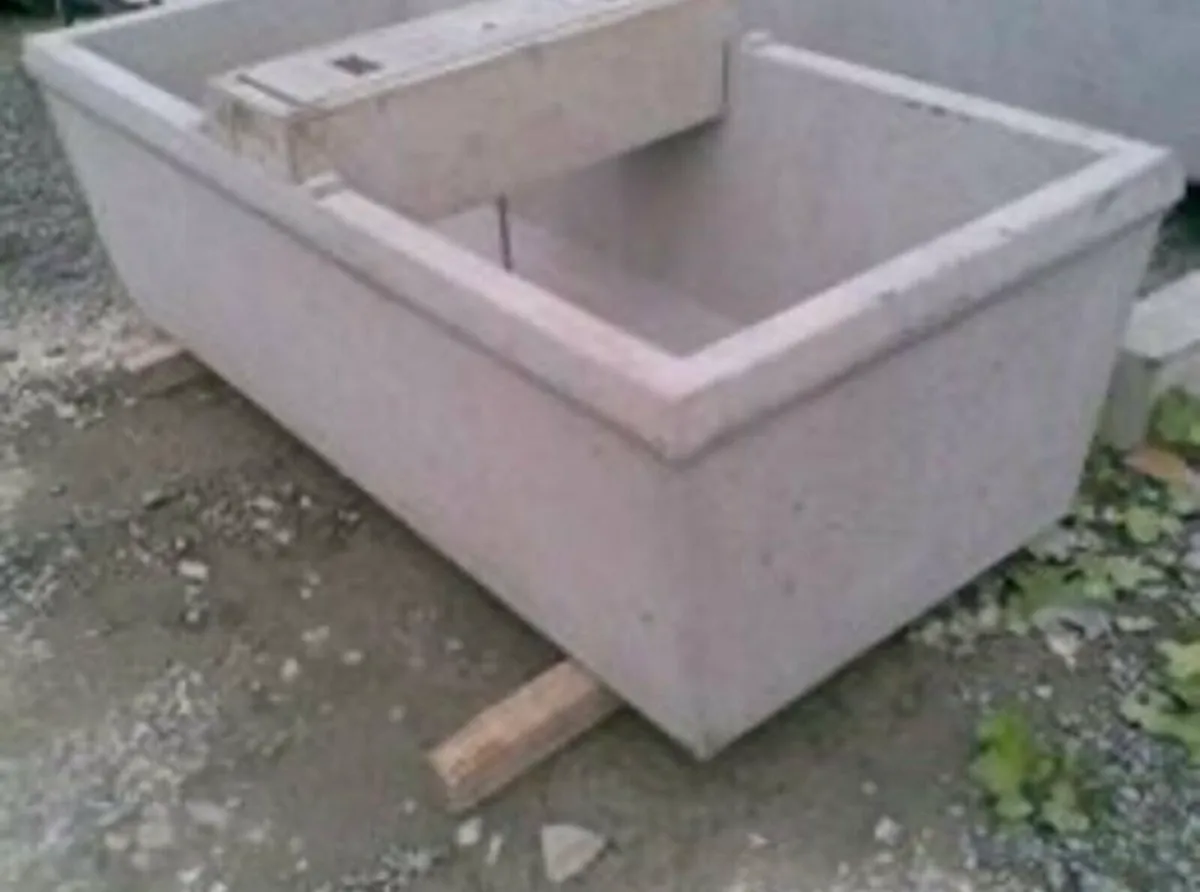 150 gallon water troughs