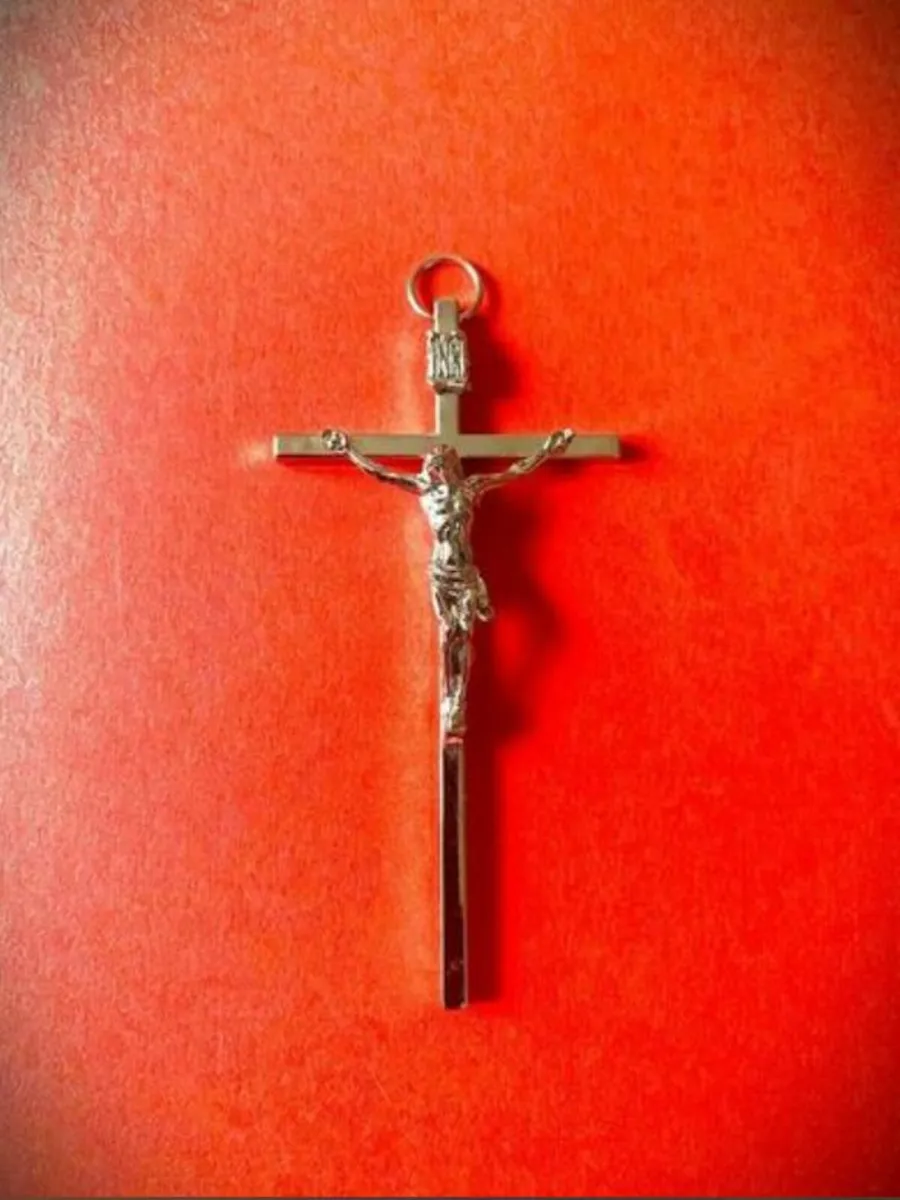 10cm wall crucifix, metal, Free Post - Image 1