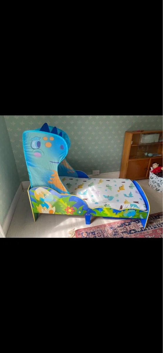 Child’s dinosaur bed - Image 2