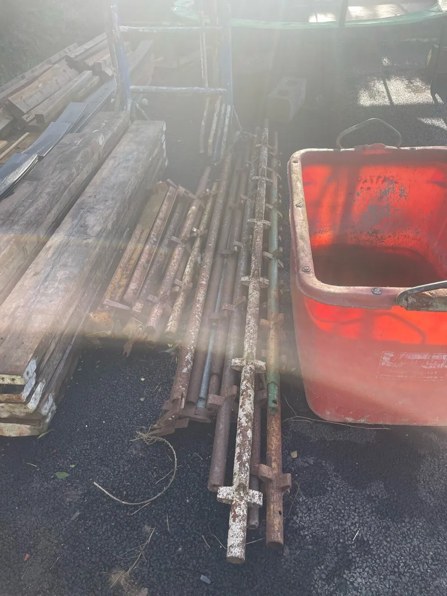 Scaffolding - Image 1