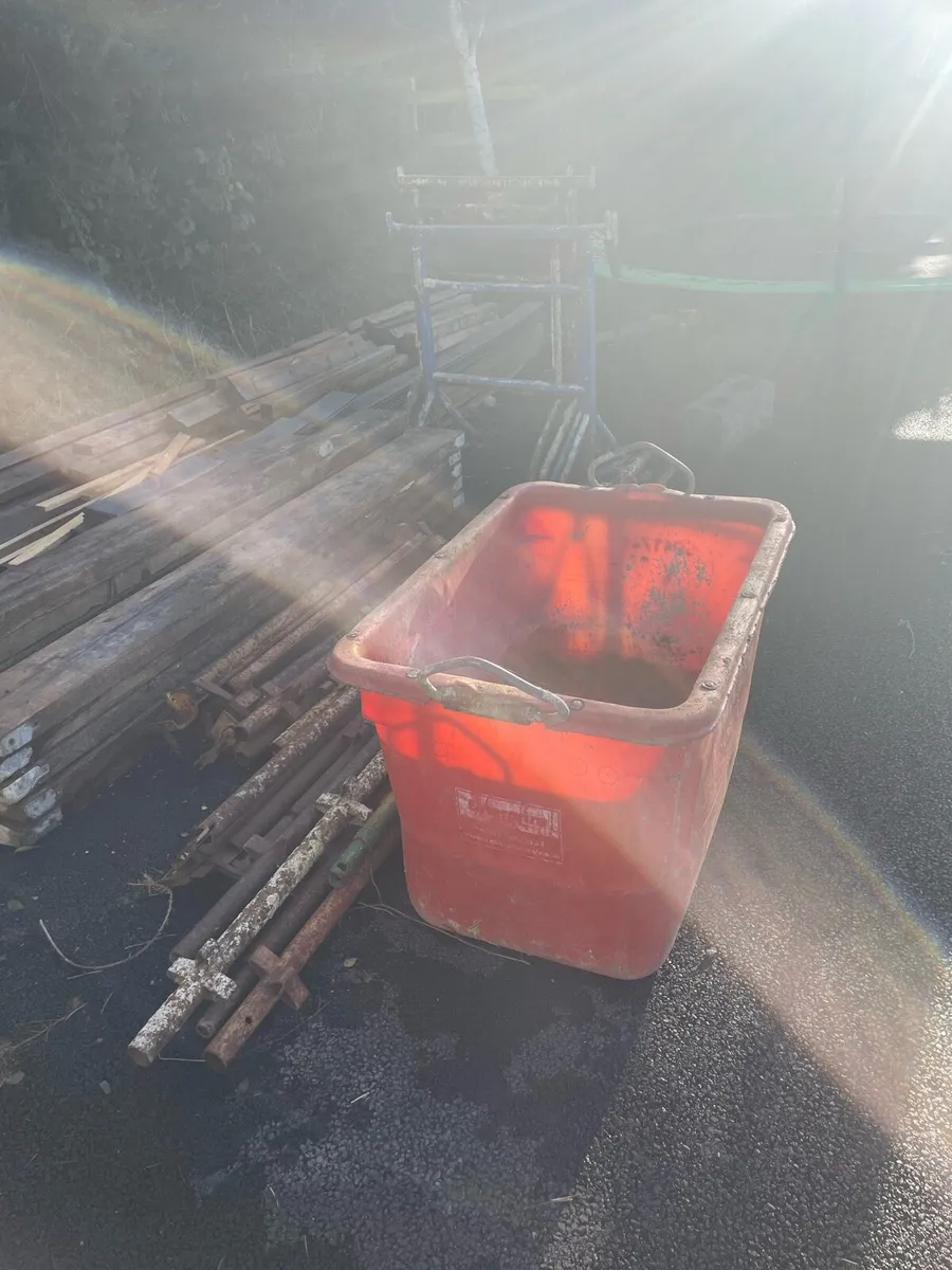 Scaffolding - Image 2