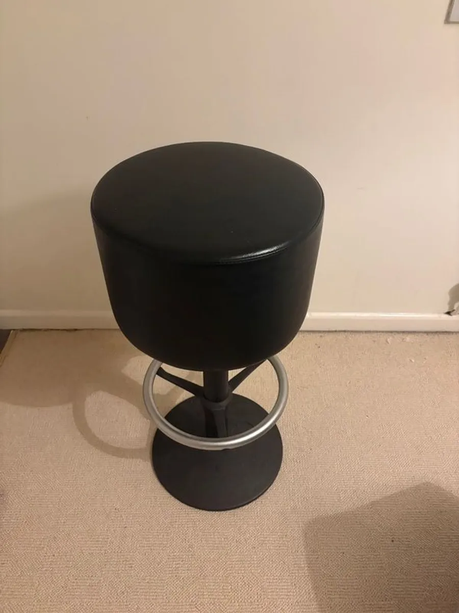 Leather Seat Kitchen Stools - Image 4