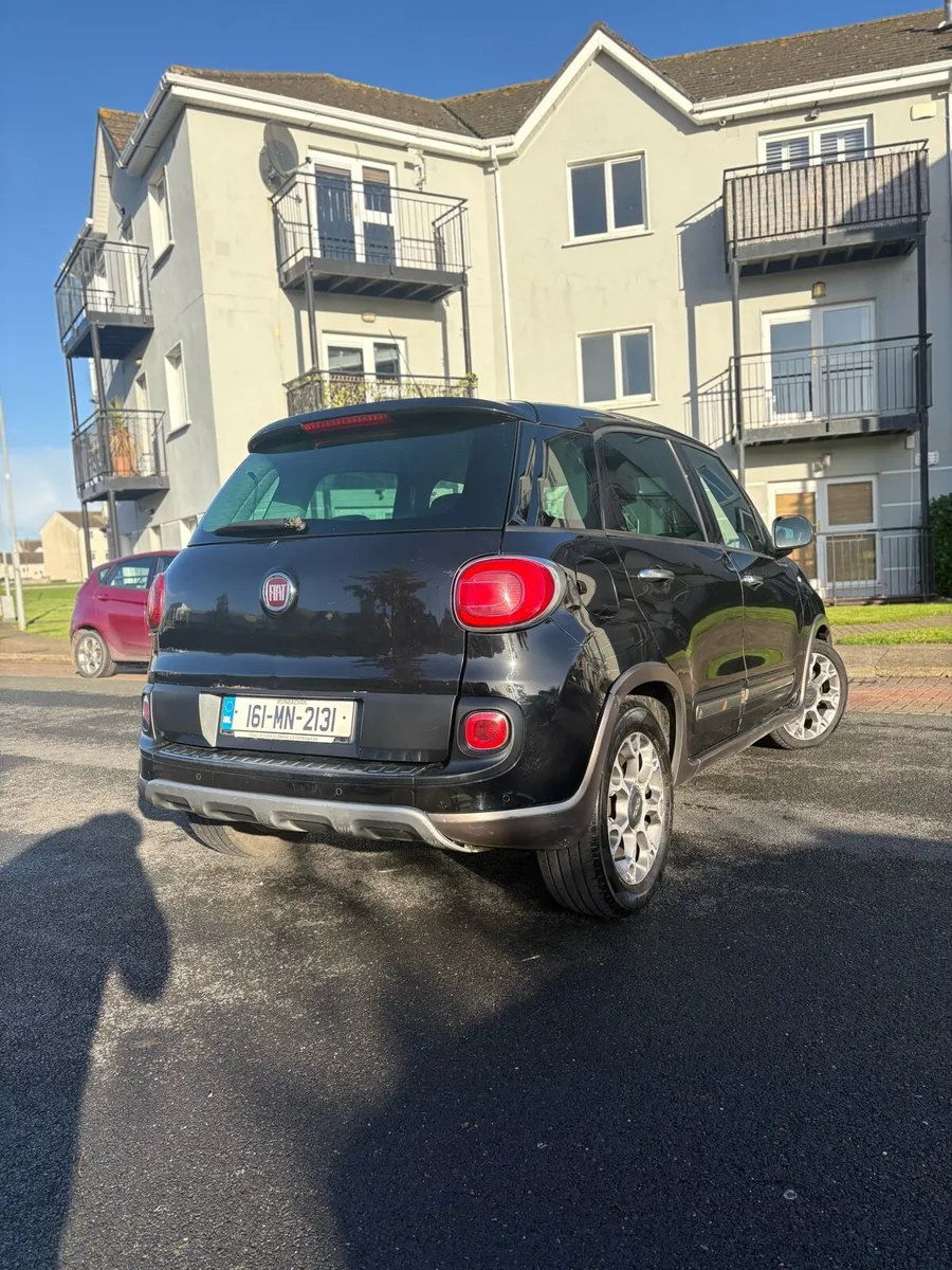 Fiat 500L - Image 3
