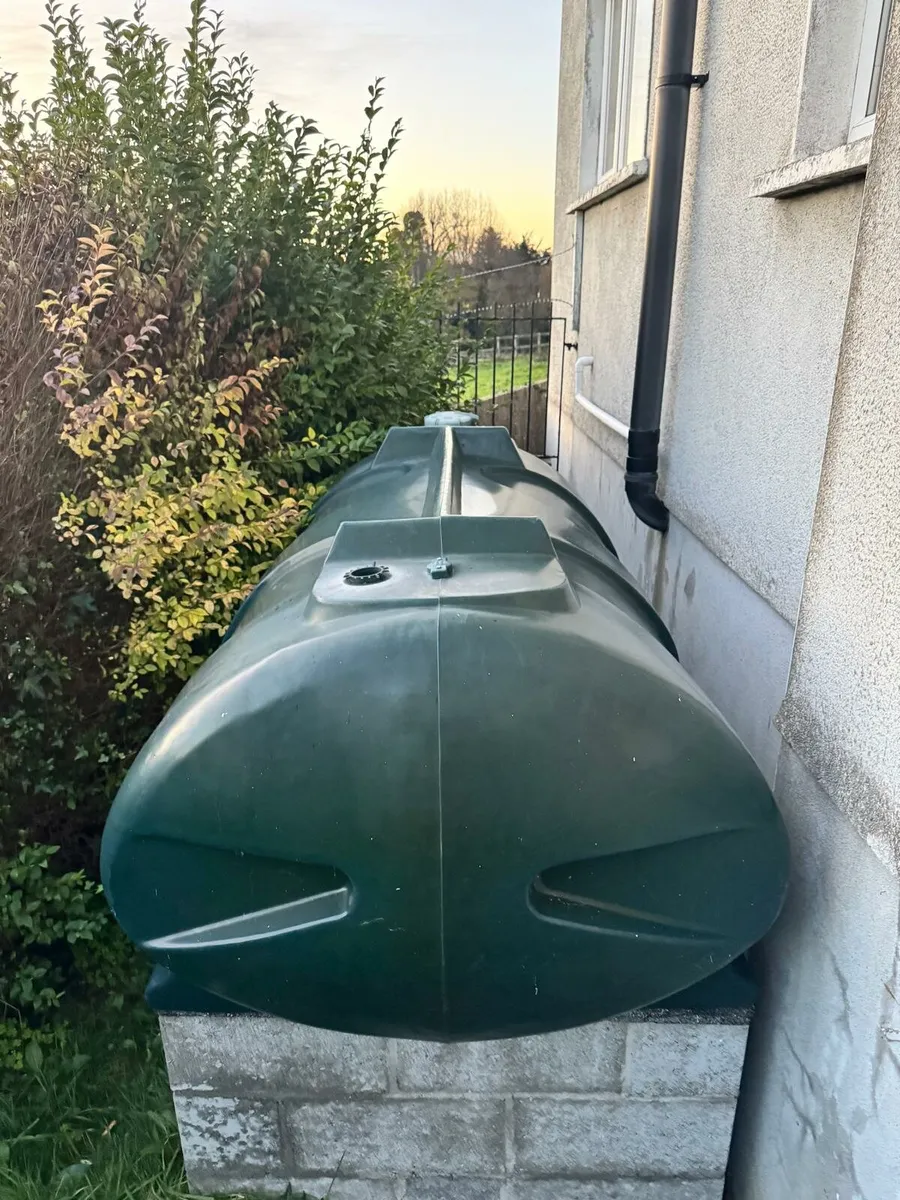 Oil tank - Image 2