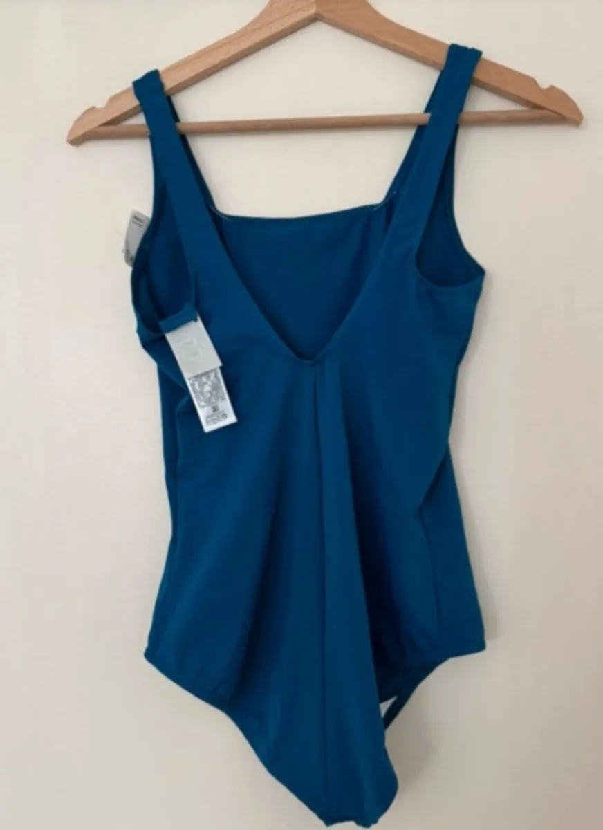 Swimsuit brand new - Image 2
